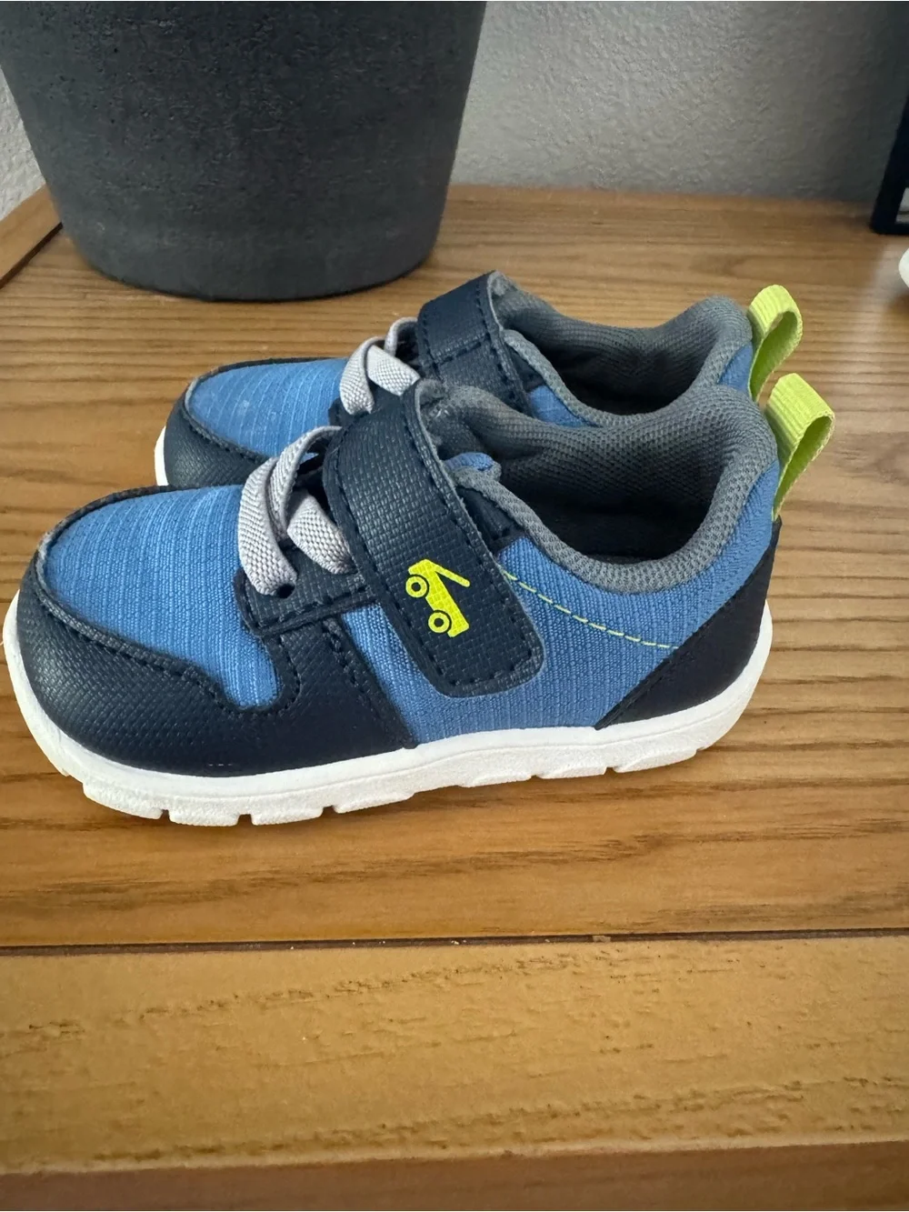 See Kai Run Blue and Navy Sneakers with Lime Pull Tab